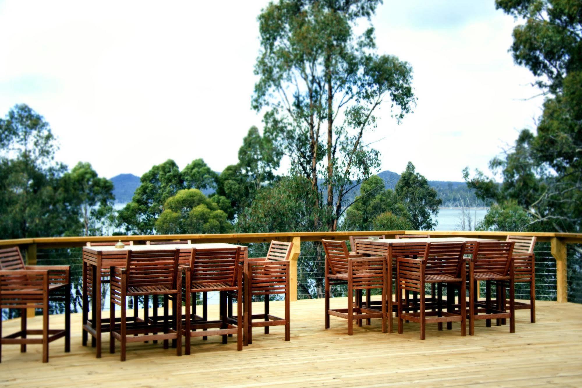 Blue Lake Lodge Steppes Екстериор снимка